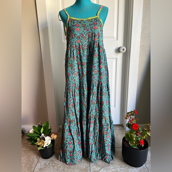NATURAL LIFE Maddie Maxi Dress Tiered NWT Patchwork Floral Blue Pink Sundress S - Picture 1 of 12